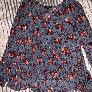 American Eagle Floral Blouse
